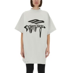 OVERSIZE T-SHIRT