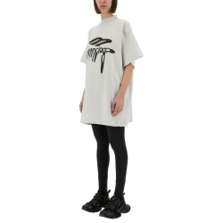 OVERSIZE T-SHIRT