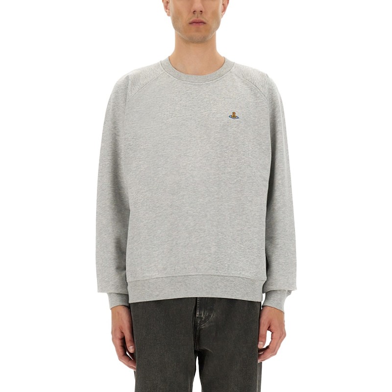 SWEATSHIRT WITH RAGLAN SLEEVES