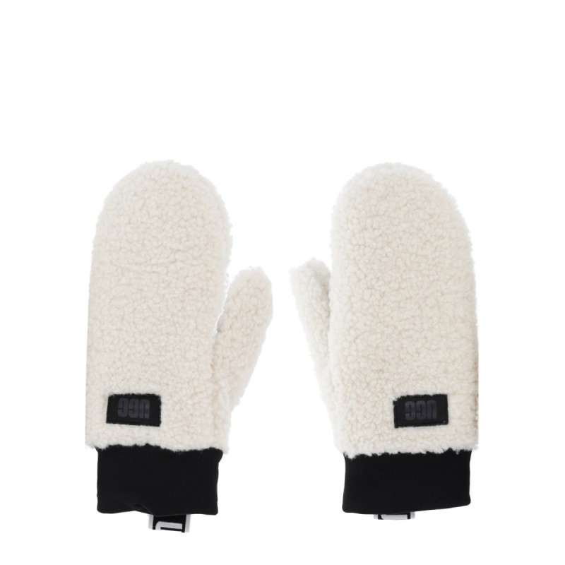 "UGGFLUFF" FLEECE KNOBS