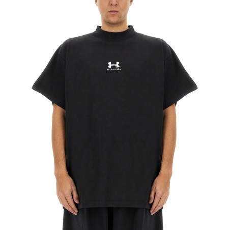 OVERSIZE T-SHIRT