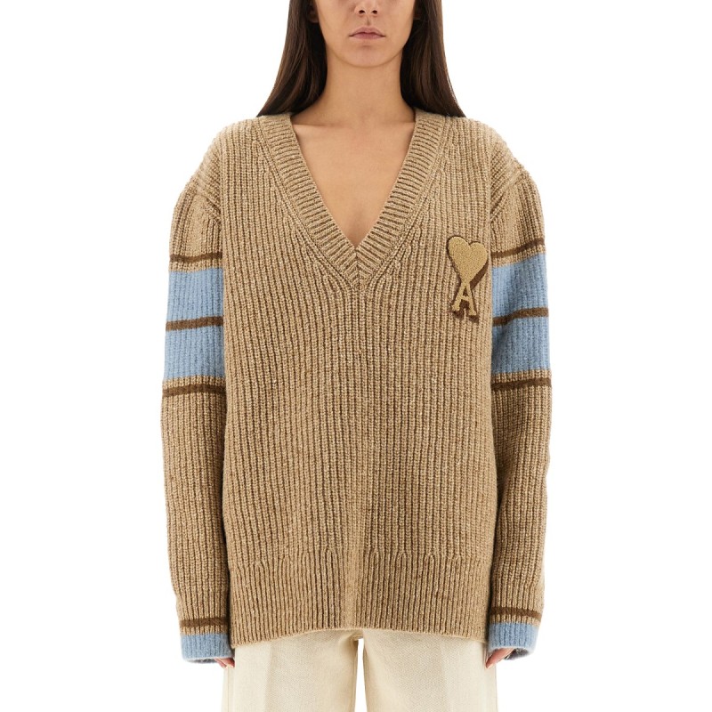 COLLEGE STYLE SWEATER