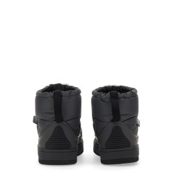 SNOWBOOT