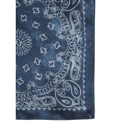 SCARF WITH PAISLEY PATTERN
