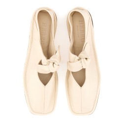 SHOE "LLASADA"
