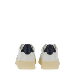 "MEDALIST LOW" SNEAKER