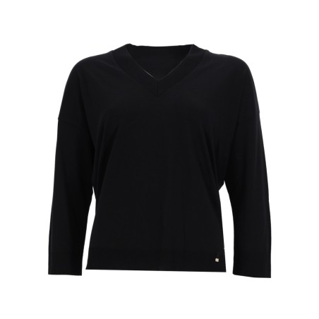 V-NECK T-SHIRT