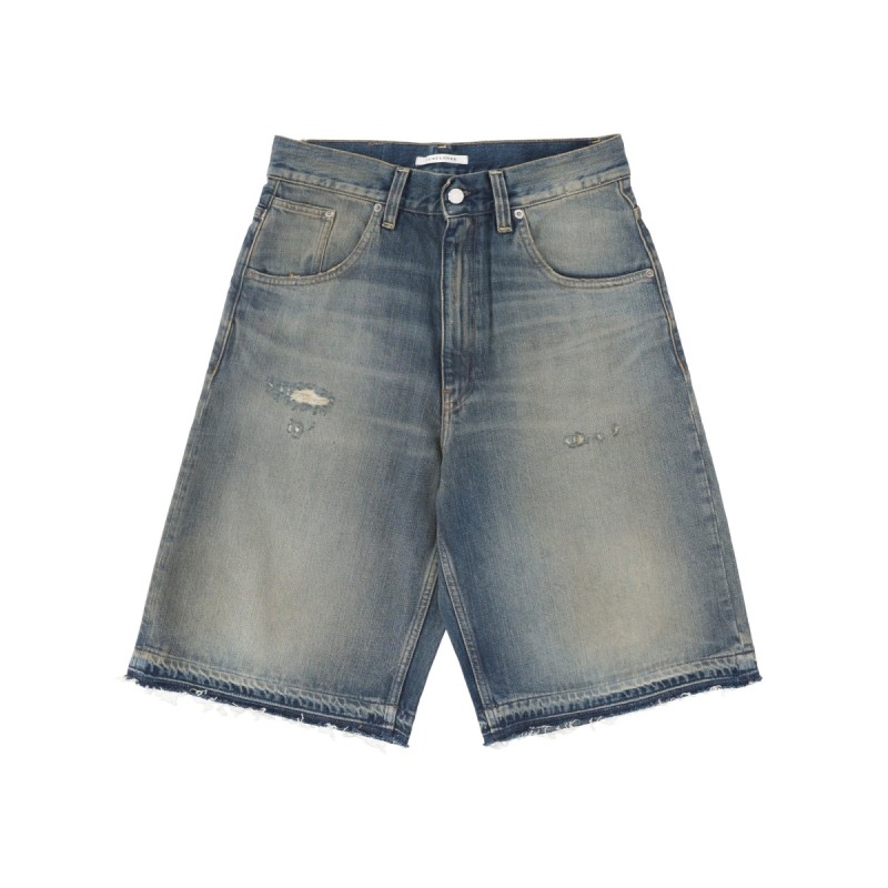 SHORTS IN DENIM