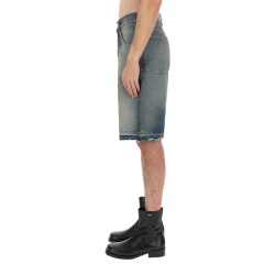 SHORTS IN DENIM