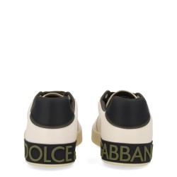 SNEAKER WITH LOGO