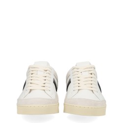 SNEAKER WITH LOGO