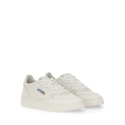 "MEDALIST LOW" SNEAKER