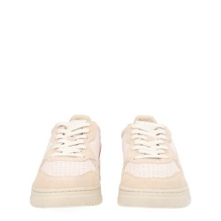 "MEDALIST LOW" SNEAKER