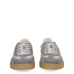 "SAYS T-TOE" SNEAKER