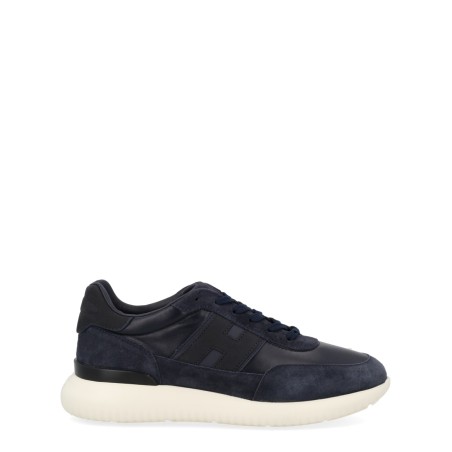 SUEDE SNEAKER