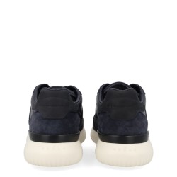 SUEDE SNEAKER