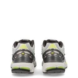 SNEAKER "U1906R"