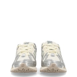 SNEAKER "1906R"