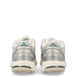 SNEAKER "1906R"