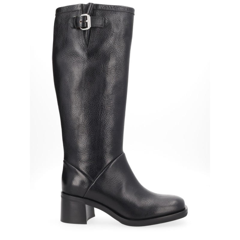 "HIGH" BOOT