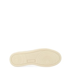 "MEDALIST LOW" SNEAKER