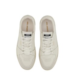 SNEAKER "SAYS IT"