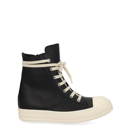 LEATHER SNEAKER