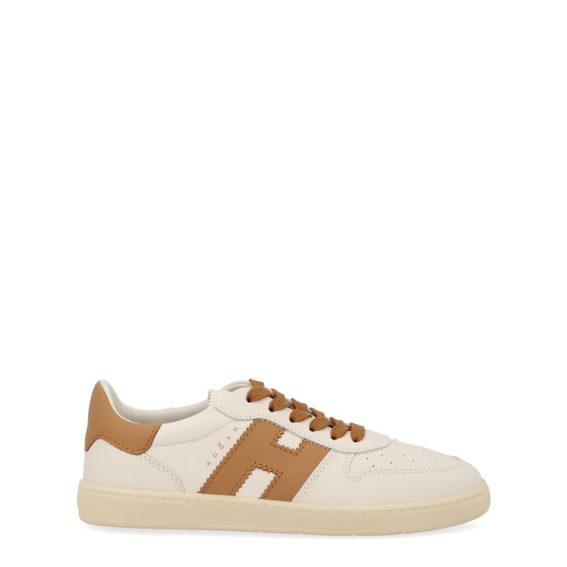 LEATHER SNEAKER