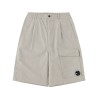 SHORTS CARGO CON PATCH LOGO