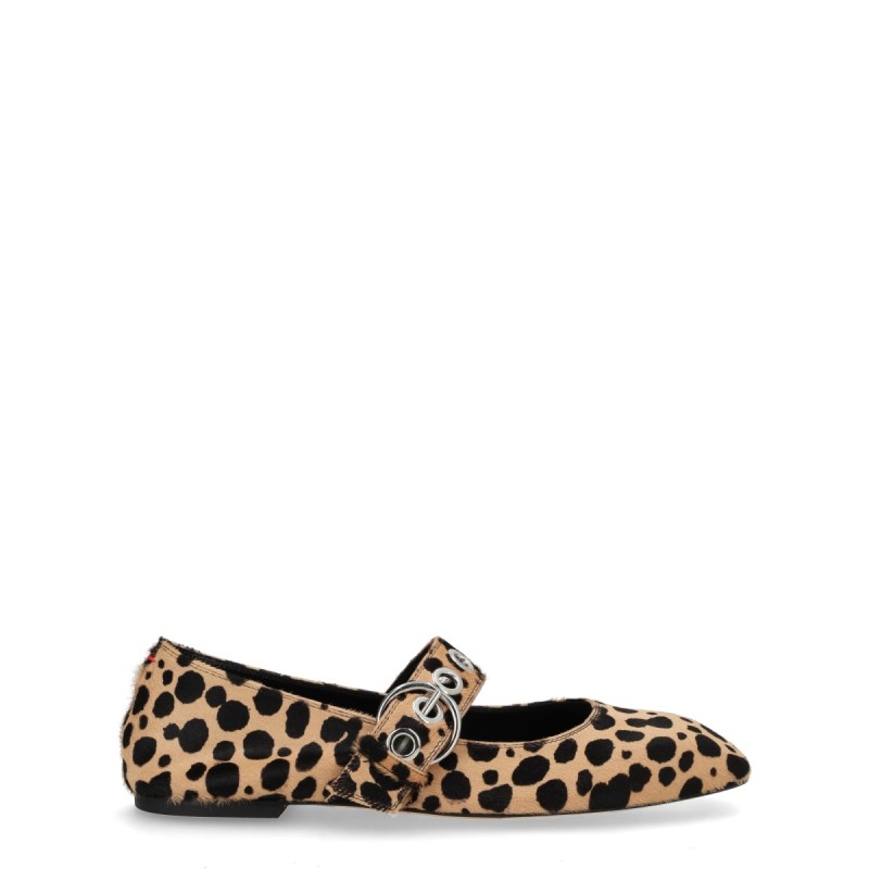 "UMA MARY-JANE" SHOE WITH EYELETS
