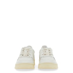 "MEDALIST LOW" SNEAKER