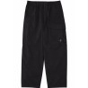 PANTALONE CARGO CON PATCH LOGO