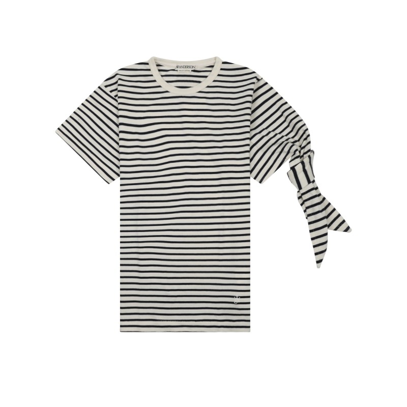 T-SHIRT CON NODO