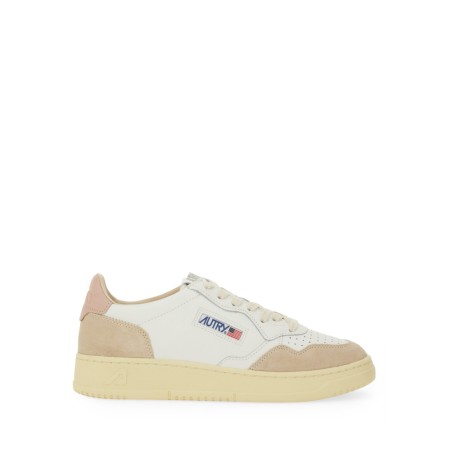 "MEDALIST LOW" SNEAKER