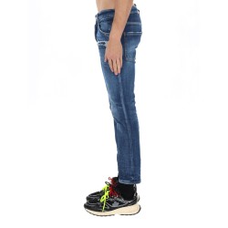 SKATER JEANS