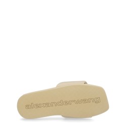 SLIP-ON SLIPPER