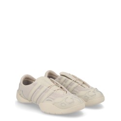 "REGU 2002" SNEAKER