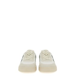 SNEAKER "V-90"