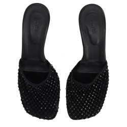 HEELED SHOE