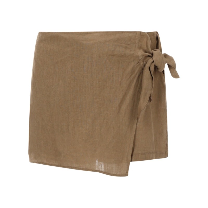 SHORTS CON FIOCCO