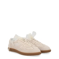 SUEDE SNEAKER
