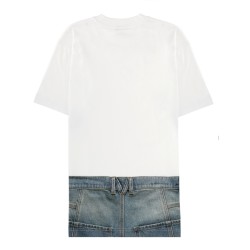 T-SHIRT WITH LOGO