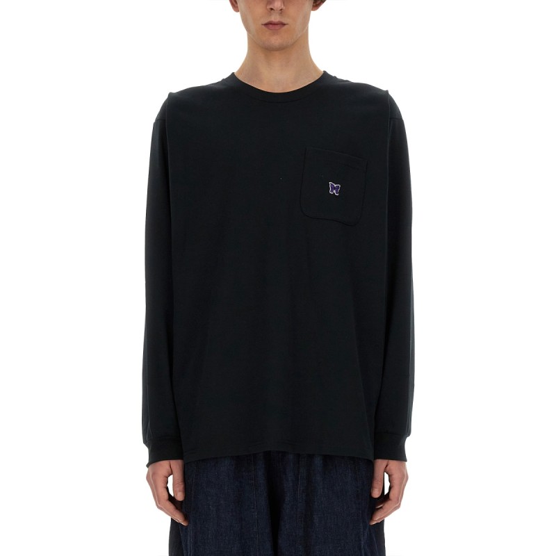 T-SHIRT WITH LOGO