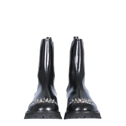 STUDDED BOOT