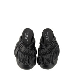 SANDAL TENT