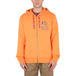 ZIP SWEATSHIRT.