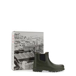 RUBBER BOOT