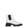 WANDER CHELSEA BOOTS