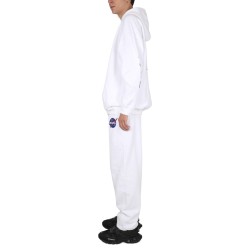PANTALONE JOGGER CON PATCH