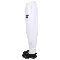 PANTALONE JOGGER CON PATCH